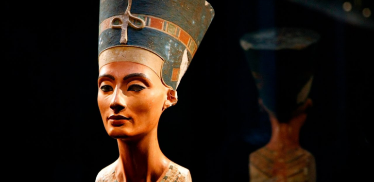 Güzel Kraliçe Nefertiti Kimdi?
