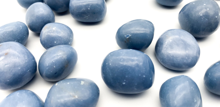 Angelit Taşının İyileştirici Özellikleri