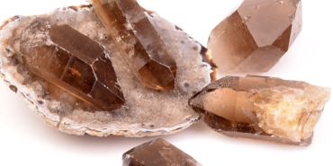 Dumanlı Kuvars Taşının İyileştirici Özellikleri