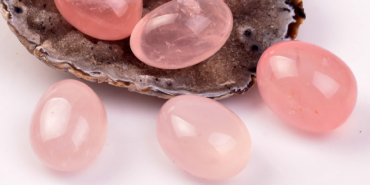 Pembe Gül Kuvars Taşının İyileştirici Özellikleri