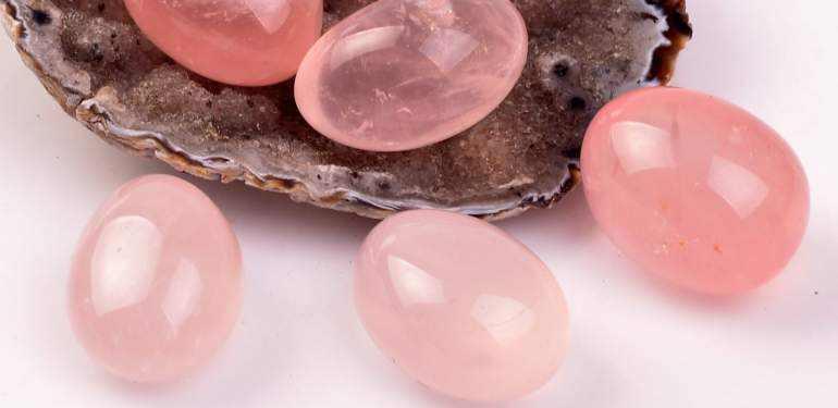 Pembe Gül Kuvars Taşının İyileştirici Özellikleri