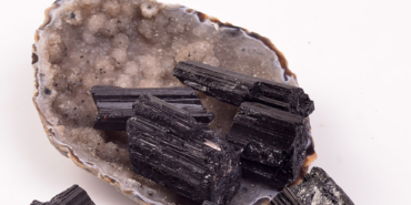 Siyah Turmalin Taşının İyileştirici Özellikleri